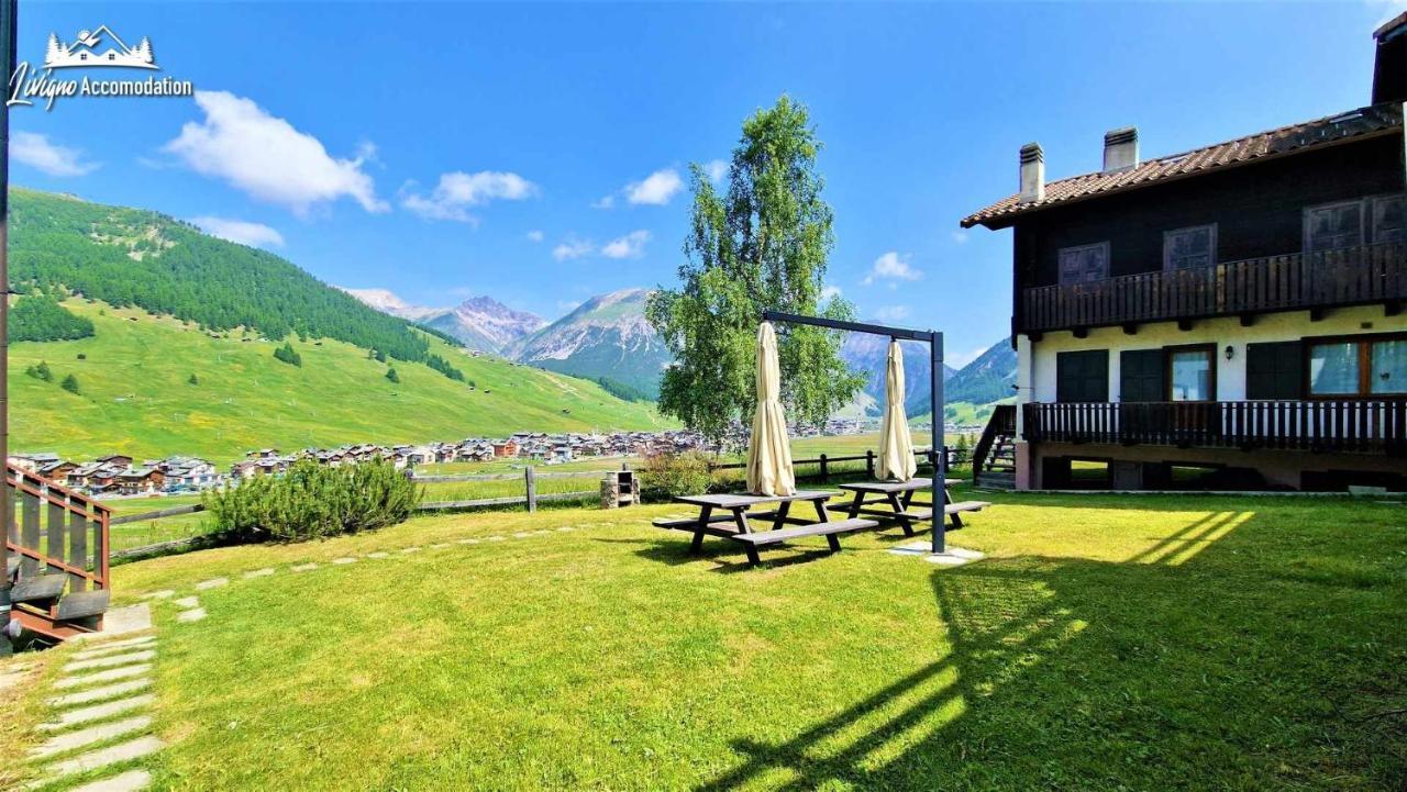 Chalet Rododendro Forest By Livigno Accomodation Exterior foto